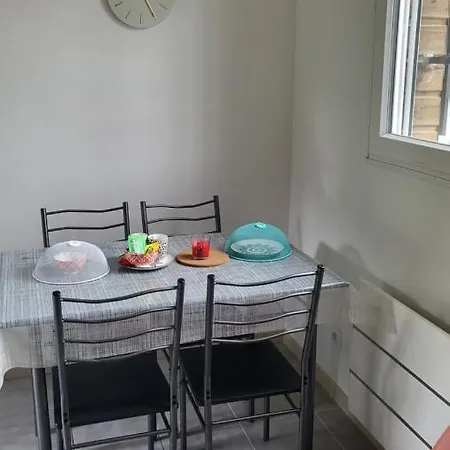 Petite Maison Chalet Naujac-sur-Mer